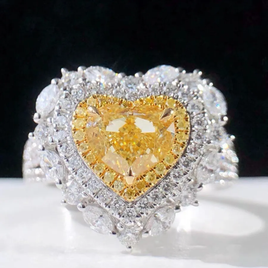 Golden Aura - Yellow Diamond Heart Ring | 18K Gold Lab-Grown IGI Certified