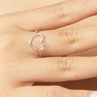 S925 Sterling Silver Simple Fashion Heart-shaped Plain Silver Ring - Sterling Hearts