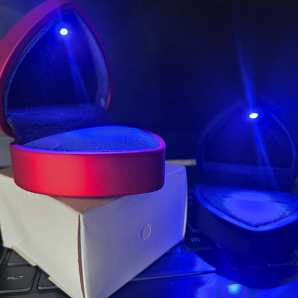 Heart-shaped Ring Box with interior LED light - Sterling Hearts