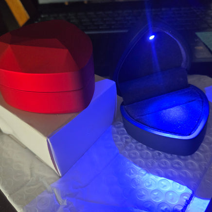 Heart-shaped Ring Box with interior LED light - Sterling Hearts